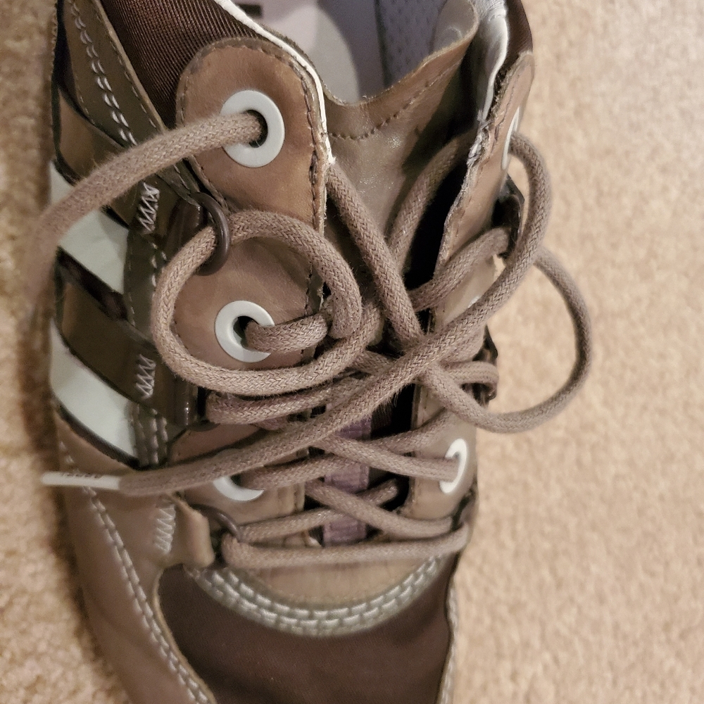 Tsubo • Millay Leather Sneaker - Picture 10 of 13